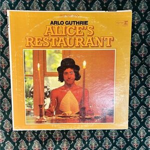 Alice's Restaurant Vinyl LP - Bright Orange Cover - Arlo Guthrie -1976